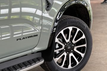 Ford Everest Platinum 4×2 2.0L AT3