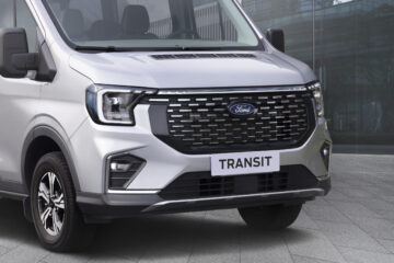 Ford Transit Premium 16 Chỗ 2024 Chính Thức Ra Mắt2