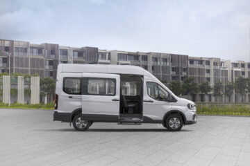 Ford Transit Premium 16 Chỗ 2024 Chính Thức Ra Mắt11