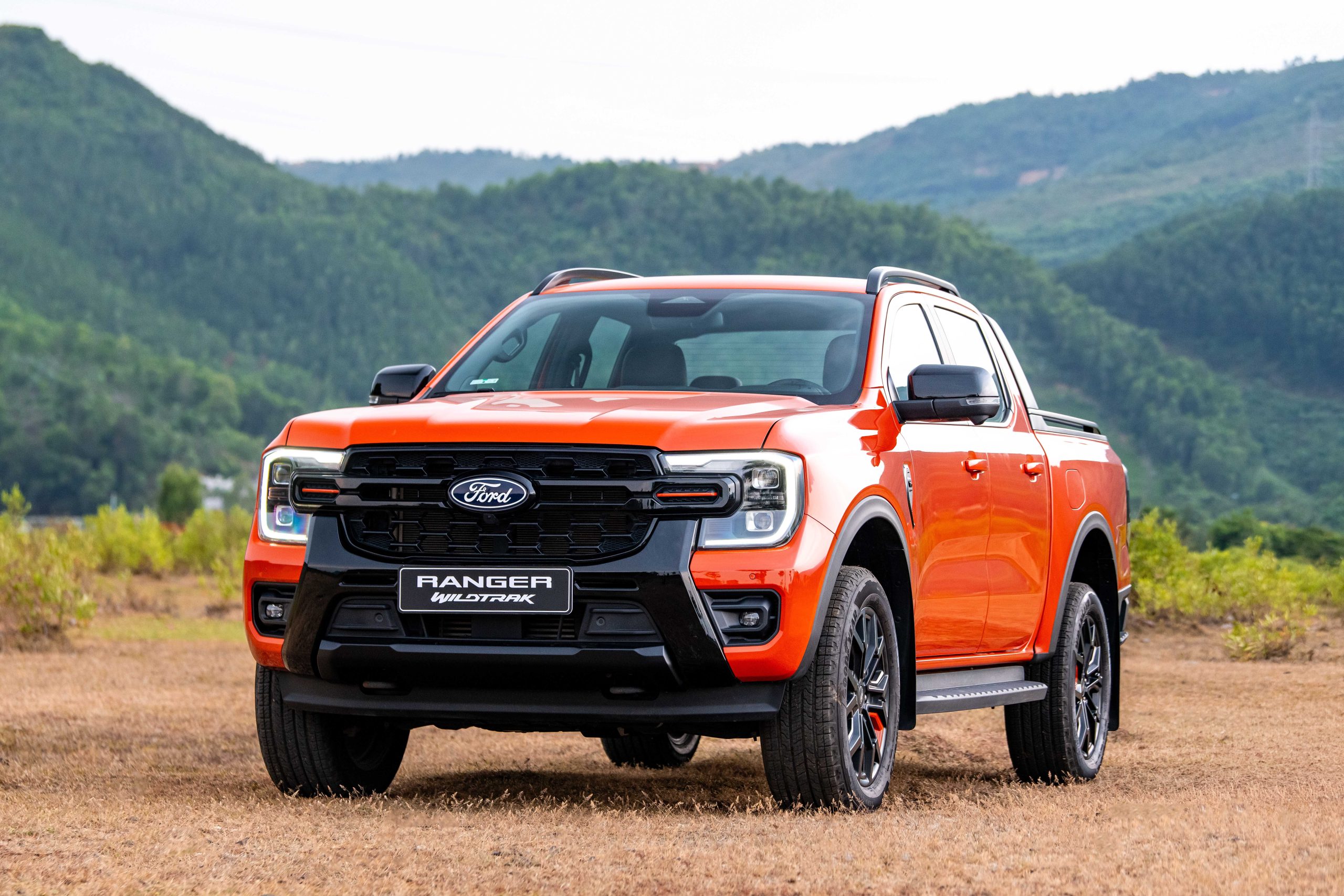 FORD RANGER MỚI